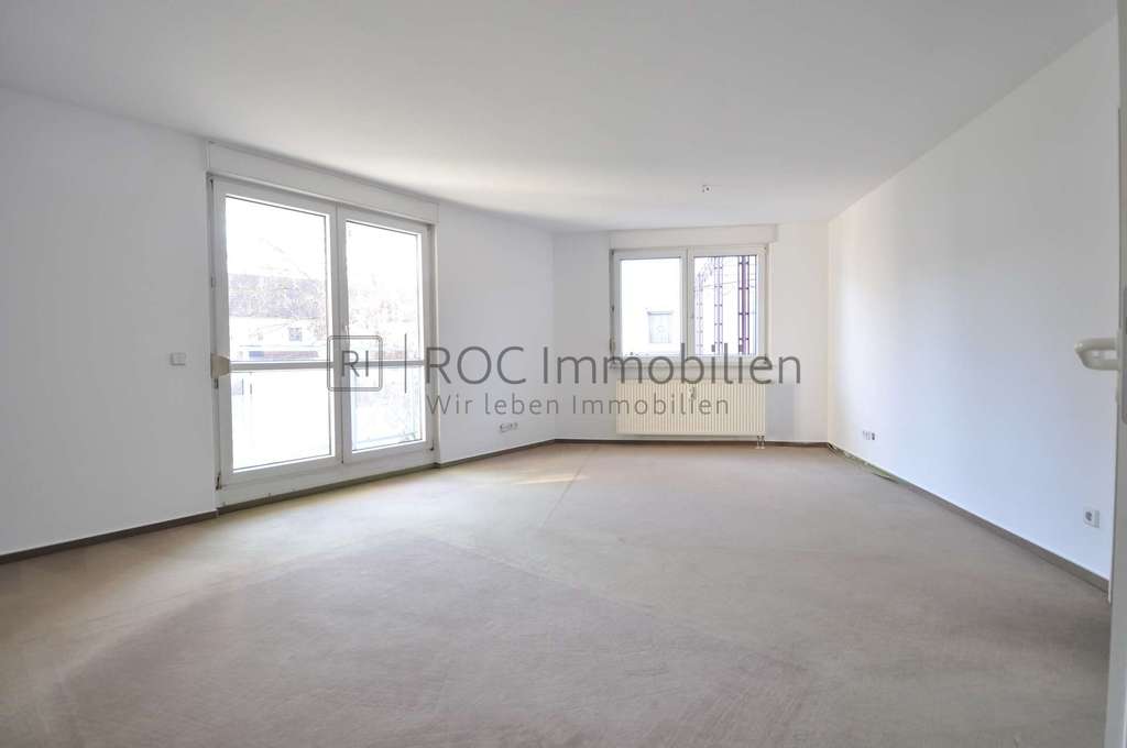 Immobilie in Eichwalde - Großzügige und helle Wohnung mit Balkon ins Grüne! Brandenburg-Eichwalde - Bild 2