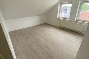 Helle 3-Zimmerwohnung für junge Paare mit Baby