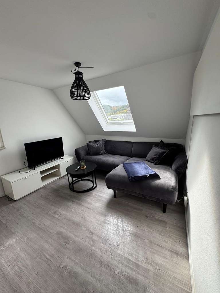 Immobilie in Seelbach - Renditestarkes 5-Parteienhaus – ideale Kapitalanlage mit über 6 % Rendite - Bild 2