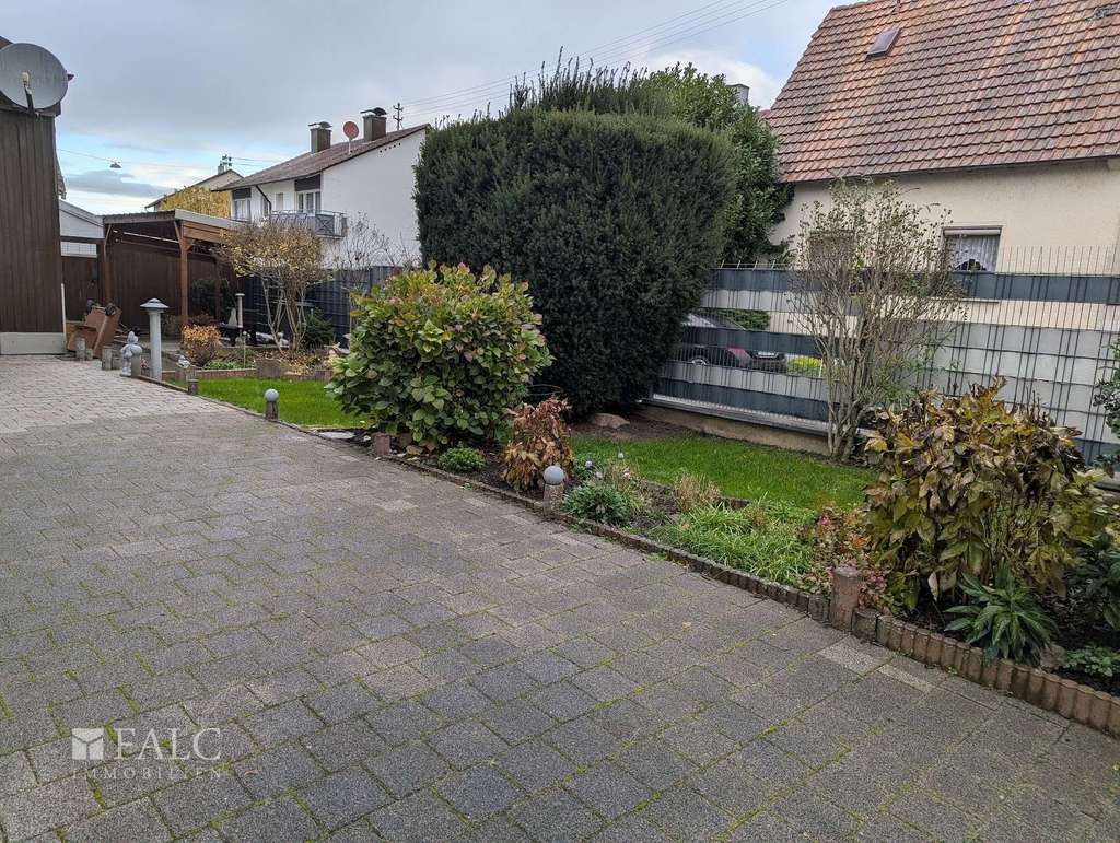 Immobilie in Hagenbach - Wohnhaus mit Halle – vielseitig nutzbar & als Bauplatz geeignet - Bild 3