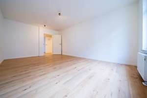 Große 5-RW*WG geeignet* EBK* 2 Bäder mit Dusche und WC* Balkon* Fahrstuhl* zentrale Lage* Top* – Schäferstraße 64, 1067 Friedrichstadt, Dresden – Vorschaubild 25