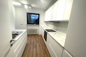 Freshly modernized end-of-terrace house with fitted kitchen, fireplace and garage – Traunsteiner Straße 2, 65205 Delkenheim, Wiesbaden – Vorschaubild 6