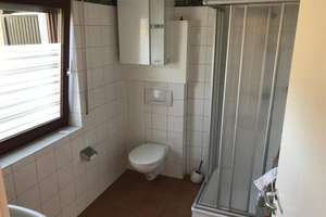 Charmantes  Haus mit Garten in ruhiger Lage statt Wohnung, in St. Augustin – Die vollständige Adresse der Immobilie erhältst du vom Anbieter., 53757 Sankt Augustin – Vorschaubild 4