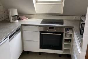 Ca. 80 m²-DG-Atelierwohng. auf 2 Ebenen mit 3,5 Zimmern, DKB und Stellpl. ab 1.8. z. verm. – Die vollständige Adresse der Immobilie erhältst du vom Anbieter., 40591 Wersten, Düsseldorf – Vorschaubild 7