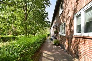 Gemütliches Familienzuhause im Rotsteinhaus mit Sonnenterrasse! – Die vollständige Adresse der Immobilie erhältst du vom Anbieter., 24147 Elmschenhagen, Kiel – Vorschaubild 2