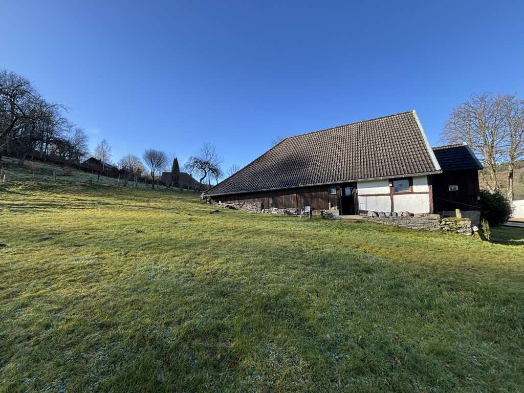 Immobilie in Monschau - Einfamilienhaus mit Scheune und Stallungen - Bild 2