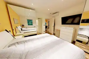 Exklusives Smart-Home – Modernisiertes Einfamilienhaus mit Bebauungspotenzial! – Mettmann (Kreis) – Vorschaubild 7