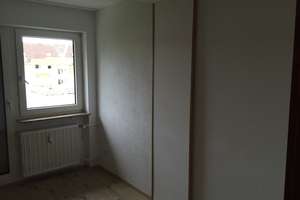 Gemütliche 2 ZKB, neue Einbauküche, Kfz-Stellplatz in der Weststadt – Lessingstraße 68, 76135 Weststadt, Karlsruhe – Vorschaubild 4