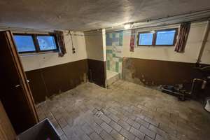 Zweifamilienhaus  (auch als EFH nutzbar) auf großzügigem, sonnigen Eckgrundstück – Holzstraße 50, 88512 Mengen – Vorschaubild 42