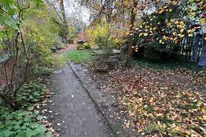 Property thumbnail 12