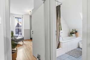 WG-Zimmer in ruhiger 2er WG in optimaler Lage – Pestalozzistraße 6a, 85055 Nordost, Ingolstadt – Vorschaubild 5
