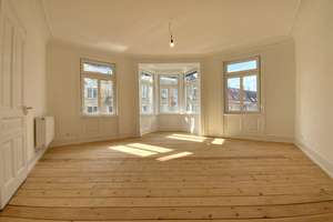 Attraktive und großflächige 3-Zimmer-Altbauwohnung im Stuttgarter Süden – Die vollständige Adresse der Immobilie erhältst du vom Anbieter., 70180 Lehen, Stuttgart – Vorschaubild 6