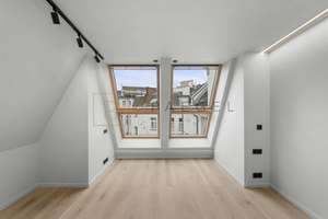 Konstanzer Straße: Exklusiver Erstbezug im obersten Geschoss mit Aufzug & Terrasse – Die vollständige Adresse der Immobilie erhältst du vom Anbieter., 10707 Wilmersdorf, Berlin – Vorschaubild 27
