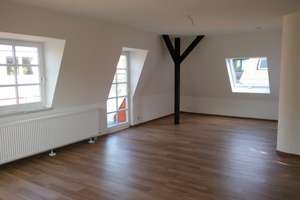 Attraktive 4-Zimmer Dachgeschosswohnung mit Balkon in Osnabrück Innenstadt – Die vollständige Adresse der Immobilie erhältst du vom Anbieter., 49074 Innenstadt, Osnabrück – Vorschaubild 6