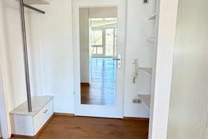 ***Loft-artige***  2,5-Zimmer-Mansardenwohnung  ***absolut ruhige Lage*** – Die vollständige Adresse der Immobilie erhältst du vom Anbieter., 81827 Waldtrudering, München – Vorschaubild 19