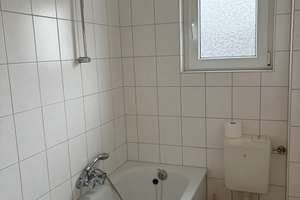 Helle 2-Zimmer-Wohnung mit Balkon in Remscheid-Stadtparknähe – Pickertstr. 4, 42853 Schöne Aussicht, Remscheid – Vorschaubild 7