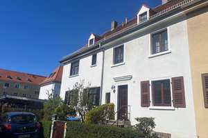 * TOP RH für Junge Familien! * ~  ruhige familäre Siedlung  ~ gr. sonniger s/w- Garten ~ – Die vollständige Adresse der Immobilie erhältst du vom Anbieter., 1237 Reick, Dresden – Vorschaubild 4