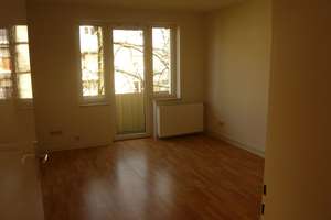 Helle 2-Zimmer-Wohnung mit Balkon in Langenhagen sucht Nachmieter – Buschkamp 35, 30853 Langenhagen – Vorschaubild 2