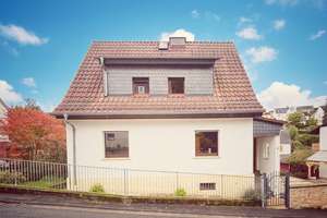 ***HerzensWärme*** Entspannt leben. Top gepflegt, toll saniert in Laubuseschbach. Provisionsfrei. – Die vollständige Adresse der Immobilie erhältst du vom Anbieter., 35789 Weilmünster – Vorschaubild 4