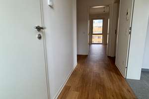 Ab sofort! 3-Zimmer-Wohnung (Typ 7 kompakt) mit Balkon, Gäste-WC und eigenem Keller – Raderberggürtel 50, 50968 Marienburg, Köln – Vorschaubild 2