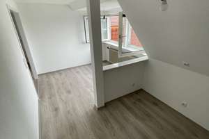 2.5 Zimmer "Himmelreich" –lichtdurchflutete DG-Wohnung | Erstbezug nach Sanierung | zentral & ruhig – Die vollständige Adresse der Immobilie erhältst du vom Anbieter., 44263 Hörde (Ortsteil), Dortmund – Vorschaubild 5