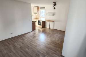 Zentral gelegene 3-Zimmer-Wohnung inkl. Einbauküche am Tivoli,  Nähe Hauptbahnhof – Rüppurrer Str. 106, 76137 Südstadt, Karlsruhe – Vorschaubild 9