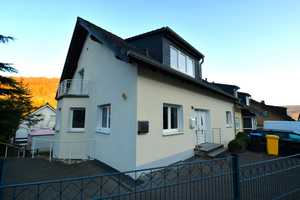 Neuwertiges Einfamilienhaus mit Einliegerwohnung und traumhaftem Blick über das Ahrtal – Ahrweiler (Kreis) – Vorschaubild 3