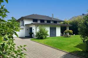 Hochwertiges Einfamilienhaus **RESERVIERT** – Die vollständige Adresse der Immobilie erhältst du vom Anbieter., 32547 Bad Oeynhausen – Vorschaubild 1