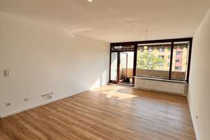 Erstbezug nach Sanierung | 94 m² | 3 Zimmer | Balkon | TG-Stellplatz | Aufzug