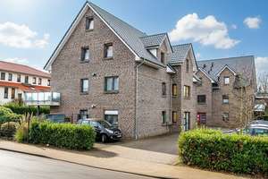 Junges 6-Familienhaus in gefragter Wohnlage – Die vollständige Adresse der Immobilie erhältst du vom Anbieter., 26131 Eversten, Oldenburg (Oldenburg) – Vorschaubild 2