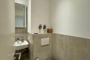 Schicke 1-Zimmer Wohnung mit Balkon im 2. OG in München-Forstenried – Kreuzhofstraße 10, 81476 Forstenried, München – Vorschaubild 5