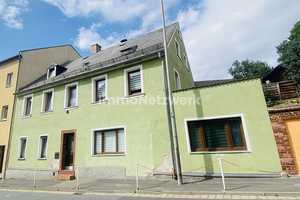 ***Optimal wohnen im Stadthaus mit Anliegerwohnung in Selb*** NEUER PREIS – Wunsiedel im Fichtelgebirge (Kreis) – Vorschaubild 1