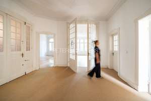 Open House Sa. 22.8. 11-12:30* Absolute Rarität: Repräsentativ, perfekter Lage, Stellplatz – Die vollständige Adresse der Immobilie erhältst du vom Anbieter., 20255 Eimsbüttel (Ortsteil), Hamburg – Vorschaubild 1