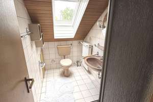Gepflegtes Reihenmittelhaus in Nürnberg-Langwasser-Nord – Die vollständige Adresse der Immobilie erhältst du vom Anbieter., 90471 Langwasser Nordwest, Nürnberg – Vorschaubild 13