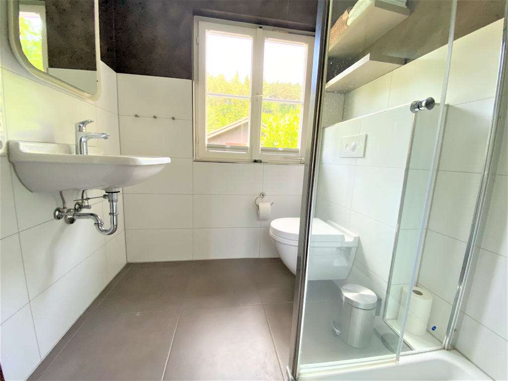 Immobilie in Seebach - Attraktives Doppelhaus in bevorzugter, unverbaubarer Panoramawohnlage mit zusätzlicher Bebauun - Bild 4