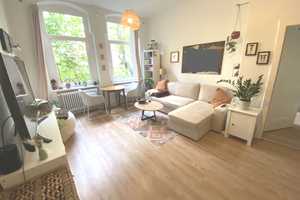 2 Zi.-Altbau-Whg mit Wintergarten in ruhiger bevorzugter Wohnlage, Nähe Jasperallee/ Theater – Braunschweig – Vorschaubild 1