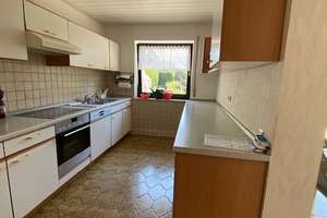 Marko Winter Immobilien: Elztal-Dallau: Schönes geräumiges Haus in sonniger Lage – Die vollständige Adresse der Immobilie erhältst du vom Anbieter., 74834 Elztal – Vorschaubild 4