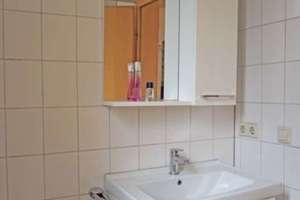  Charmante 3-Zimmer-Altbauwohnung mit Stuck in Stuttgart-Ost – 73 m² – WG-geeignet – Die vollständige Adresse der Immobilie erhältst du vom Anbieter., 70190 Stöckach, Stuttgart – Vorschaubild 15