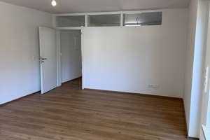 Hochwertig sanierte 2,5-Zimmer-Wohnung mit Balkon und Tiefgarage  – Merkurstraße 20, 93051 Kumpfmühl-Ziegetsdorf-Neuprüll, Regensburg – Vorschaubild 6