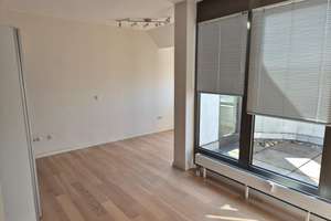 Alternative zum Haus: 5 Zimmer- Maisonette / Küche,  2 Bäder,  mitten in der Stadt/  Bezugfrei – Die vollständige Adresse der Immobilie erhältst du vom Anbieter., 65185 Mitte, Wiesbaden – Vorschaubild 6