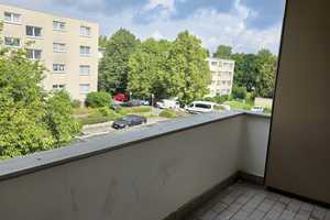 Sanierte 2 Zimmer Wohnung mit Balkon – Pieperstraße 10, 58099 Hagen – Vorschaubild 1