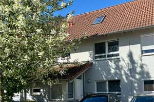 Großzügiges 5-Zimmer-Reihenmittelhaus in Großburgwedel
