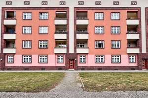 Property thumbnail 2