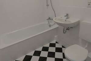 Attraktive, renovierte 3-Zimmer-Wohnung mit Balkon in Wiesbaden – Pörtschacher Str. 6, 65187 Biebrich, Wiesbaden – Vorschaubild 10