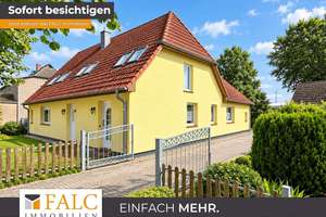 ***Charmantes Zweifamilienhaus mit zwei separaten Wohneinheiten und großem Garten*** – 19077 Sülstorf – Vorschaubild 1