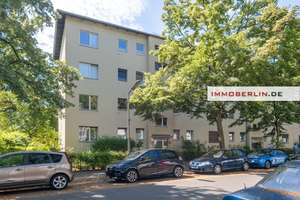 IMMOBERLIN.DE - Sympathische Wohnung mit Südbalkon in harmonischer Lage – Die vollständige Adresse der Immobilie erhältst du vom Anbieter., 12247 Lankwitz, Berlin – Vorschaubild 1