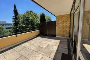 Modernisiertes 1-Zimmer-Apartment mit großzügiger Terrasse in Milbertshofen-Am Hart, München – Starenweg 6, 80937 München – Vorschaubild 4