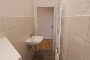 Top Lage, top Wohnung: 3 Zimmer, Große Wohnküche, neues Bad, EBK,große Terrasse, Garten – Badenstrasse 20, 41061 Eicken, Mönchengladbach – Vorschaubild 14