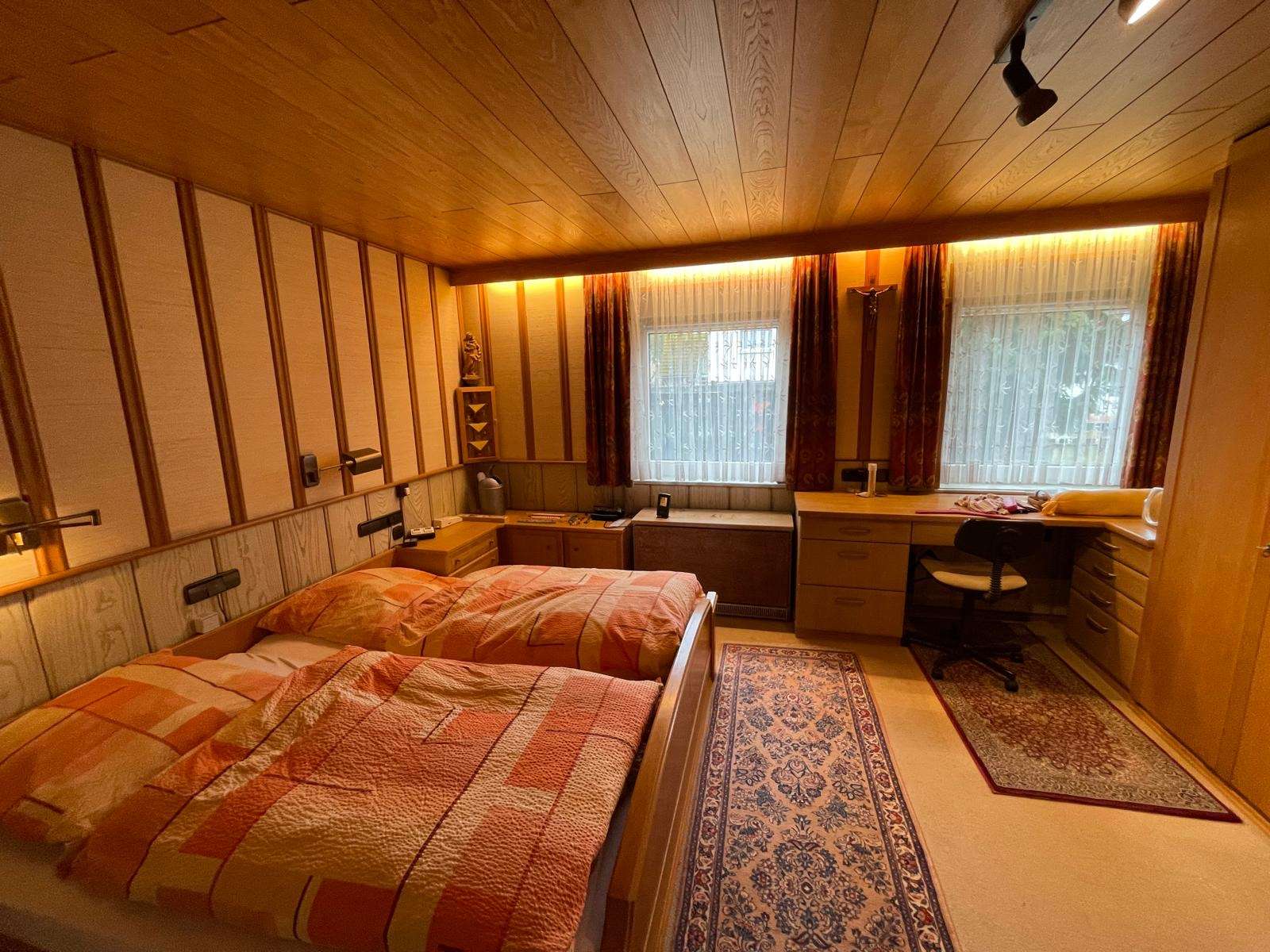 Immobilie in Neckargerach - 1-2-Familienhaus auf traumhaftem Grundstück mit romantischem Schopf - Bild 2