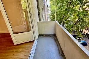 Gepflegte & helle 3-Zimmerwohnung mit Balkon und Fahrstuhl in der Mitte Wiesbadens! – Yorckstrasse 24, 65185 Westend / Bleichstraße, Wiesbaden – Vorschaubild 5